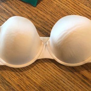 Strapless bra